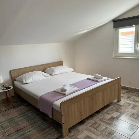 Marija With Big Garden - Ta Leut Agency Apartment *